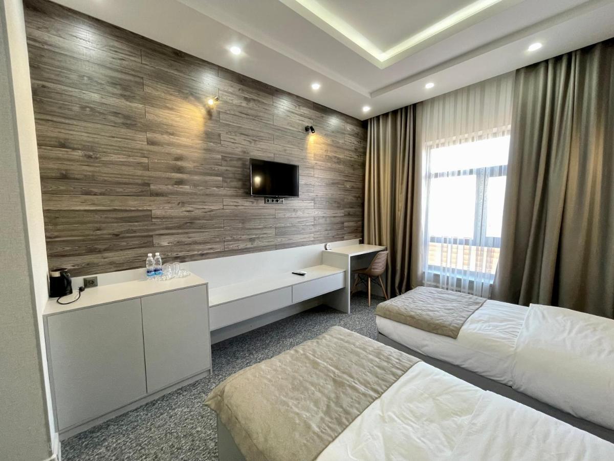 Terrasse Hotel & Bar Μπισκέκ Εξωτερικό φωτογραφία